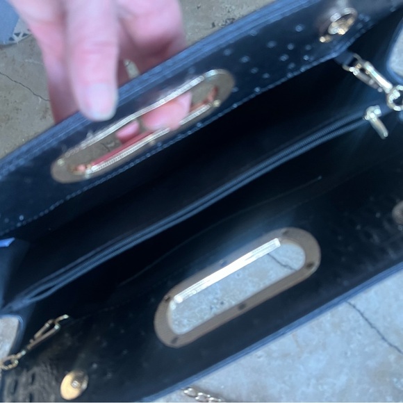 Ladies black clutch purse no brand name NWOT gold  accessories ostrich embossed - Picture 4 of 10